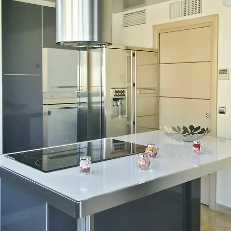 Apartment Spacious Luxury House In With Private Swimming Pool, Sea *