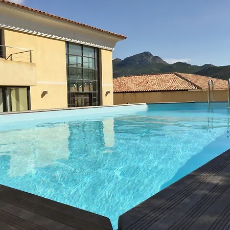 Apartment Spacious Luxury House In With Private Swimming Pool, Sea